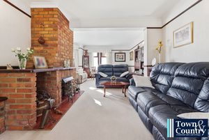 LADYSMITH AVENUE- click for photo gallery